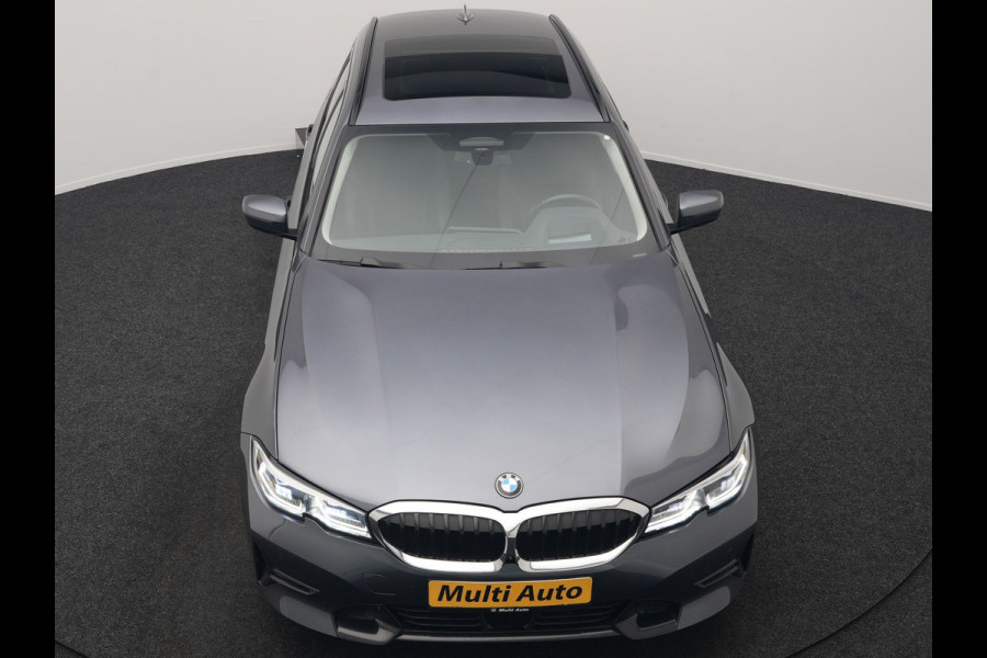 BMW 3 Serie Touring 330e Sportline Plug In Hybrid 293pk Dealer O.H. PHEV | Trekhaak Af Fabriek | Panodak | Head Up | Adaptive Cruise | 360 Camera | Laser LED | Harman / Kardon | Lederen Sportstoelen Verwarmd | Stuur Verwarmd | Sfeerverlichting | Keyless |