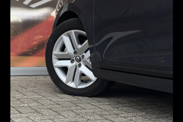 Renault Clio 1.6 E-Tech Hybrid 140 Zen / Automaat / Navigatie / Carplay / Keyless start