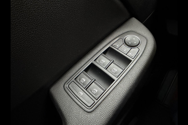 Renault Clio 1.6 E-Tech Hybrid 140 Zen / Automaat / Navigatie / Carplay / Keyless start