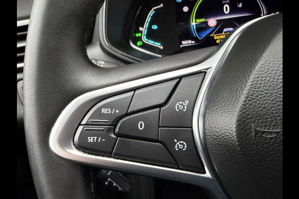 Renault Clio 1.6 E-Tech Hybrid 140 Zen / Automaat / Navigatie / Carplay / Keyless start