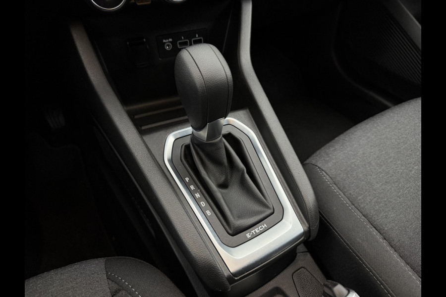 Renault Clio 1.6 E-Tech Hybrid 140 Zen / Automaat / Navigatie / Carplay / Keyless start