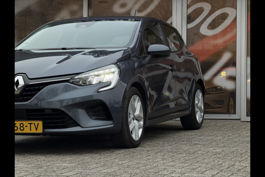 Renault Clio 1.6 E-Tech Hybrid 140 Zen / Automaat / Navigatie / Carplay / Keyless start