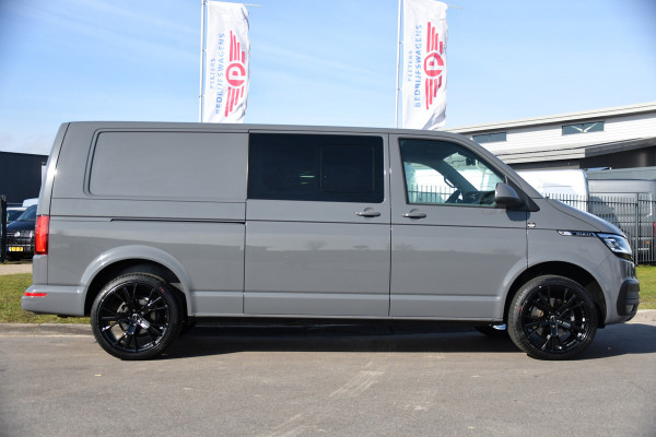Volkswagen Transporter 2.0 TDI L2H1 32 DC Bulli Virtual, Adaptieve Cruise, Carplay, LED, Stoelverwarming, 204pk, Trekhaak, Automaat, NAVI, Voorruit verwarming, Uniek!