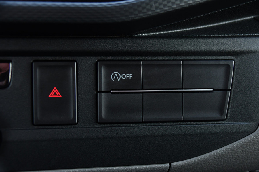 Volkswagen Transporter 2.0 TDI L2H1 32 DC Bulli Virtual, Adaptieve Cruise, Carplay, LED, Stoelverwarming, 204pk, Trekhaak, Automaat, NAVI, Voorruit verwarming, Uniek!