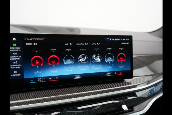 BMW X5 xDrive50e M Sport PRO Plug In Hybrid 490pk Dealer O.H. PHEV | Trekhaak Af Fabriek | Luchtvering | Panodak Skylounge | Adaptive Cruise | 360 Camera | Harman / Kardon | Merino Lederen Sportstoelen Memory & Verwarmd | Bekerhouders Verwarmd & Gekoeld | Stuur Verwarmd | Sfeerverlichting | Keyless | Blis | Navigatie | DAB |