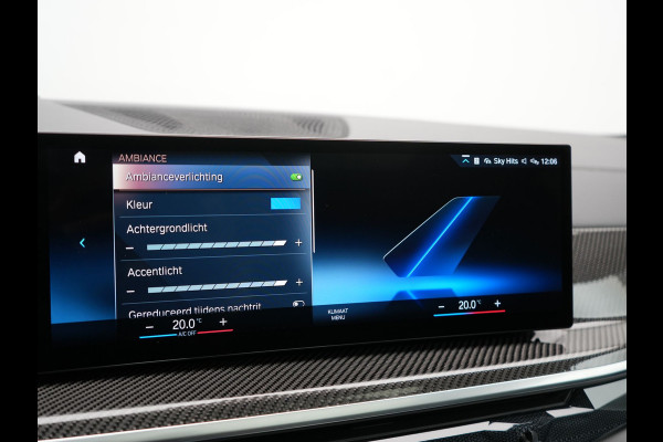 BMW X5 xDrive50e M Sport PRO Plug In Hybrid 490pk Dealer O.H. PHEV | Trekhaak Af Fabriek | Luchtvering | Panodak Skylounge | Adaptive Cruise | 360 Camera | Harman / Kardon | Merino Lederen Sportstoelen Memory & Verwarmd | Bekerhouders Verwarmd & Gekoeld | Stuur Verwarmd | Sfeerverlichting | Keyless | Blis | Navigatie | DAB |