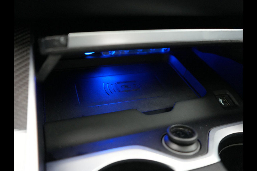 BMW X5 xDrive50e M Sport PRO Plug In Hybrid 490pk Dealer O.H. PHEV | Trekhaak Af Fabriek | Luchtvering | Panodak Skylounge | Adaptive Cruise | 360 Camera | Harman / Kardon | Merino Lederen Sportstoelen Memory & Verwarmd | Bekerhouders Verwarmd & Gekoeld | Stuur Verwarmd | Sfeerverlichting | Keyless | Blis | Navigatie | DAB |