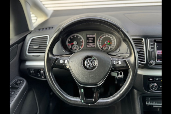 Volkswagen Sharan 1.4 TSI Exclusive Automaat,7Persoons,trekhaak,Carplay,Android,Navigatie,stoelverwarming,parkeersensoren,