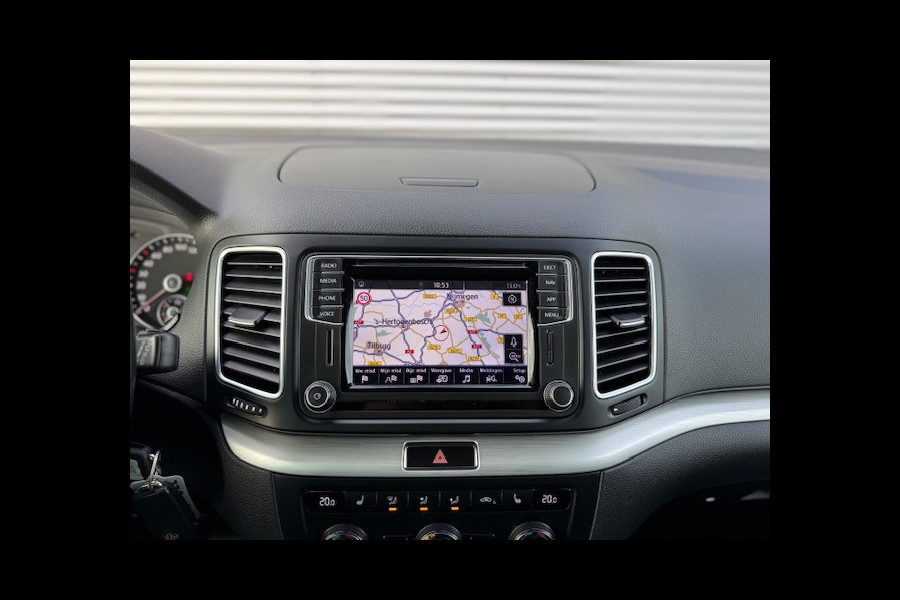 Volkswagen Sharan 1.4 TSI Exclusive Automaat,7Persoons,trekhaak,Carplay,Android,Navigatie,stoelverwarming,parkeersensoren,