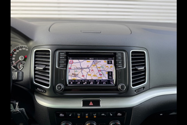 Volkswagen Sharan 1.4 TSI Exclusive Automaat,7Persoons,trekhaak,Carplay,Android,Navigatie,stoelverwarming,parkeersensoren,