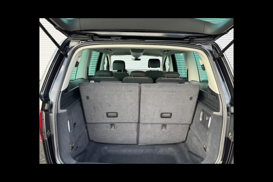 Volkswagen Sharan 1.4 TSI Exclusive Automaat,7Persoons,trekhaak,Carplay,Android,Navigatie,stoelverwarming,parkeersensoren,