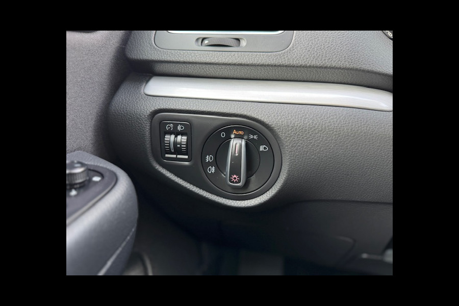 Volkswagen Sharan 1.4 TSI Exclusive Automaat,7Persoons,trekhaak,Carplay,Android,Navigatie,stoelverwarming,parkeersensoren,