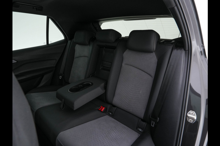 CUPRA Born Copper Edition 62 kWh [ 3-Fase-11kW ] {SOH-92%} (INCL-BTW) *PANO | ADAPTIVE-CRUISE | FULL-LED | MICROFIBRE | TOPVIEW | BLINDSPOT | KEYLESS | NAVI-FULLMAP | AMBIENTLIGHT | DIGI-COCKPIT | MASSAGE | CARPLAY | SPORTSEATS | PRIVACYGLASS | 20"AL