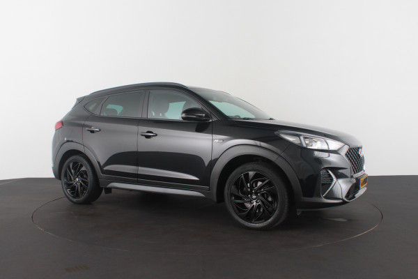 Hyundai Tucson 1.6 T-GDI N-Line 177pk/Trekhaak/360°/Phantom Black/19inch/Automaat/All season banden...