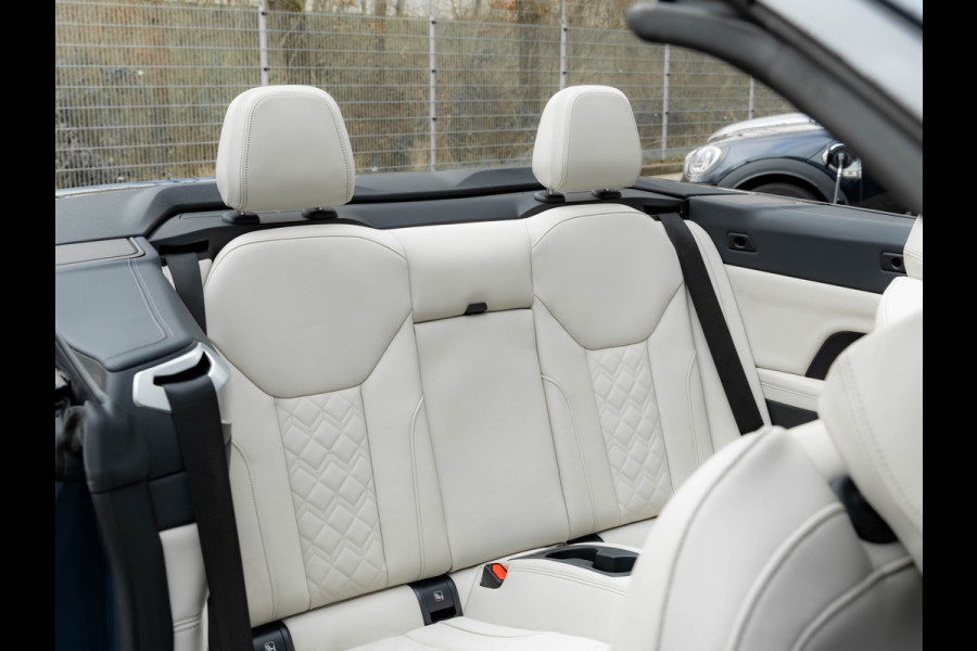 BMW 4 Serie Cabrio M440i xDrive - Facelift - Individual Leder - Adaptive LED - Head-up