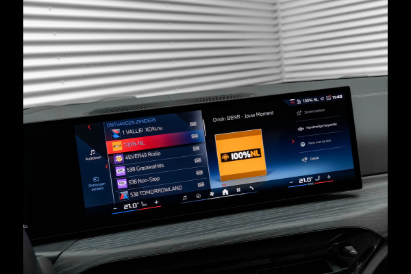 BMW 4 Serie Cabrio M440i xDrive - Facelift - Individual Leder - Adaptive LED - Head-up