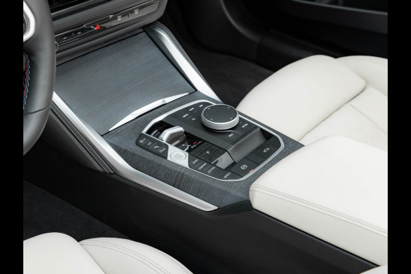 BMW 4 Serie Cabrio M440i xDrive - Facelift - Individual Leder - Adaptive LED - Head-up