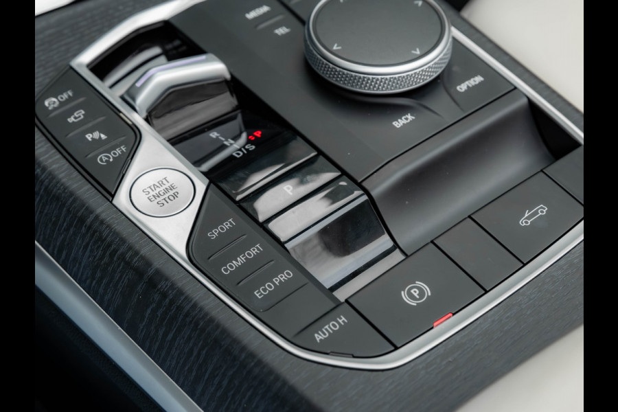 BMW 4 Serie Cabrio M440i xDrive - Facelift - Individual Leder - Adaptive LED - Head-up