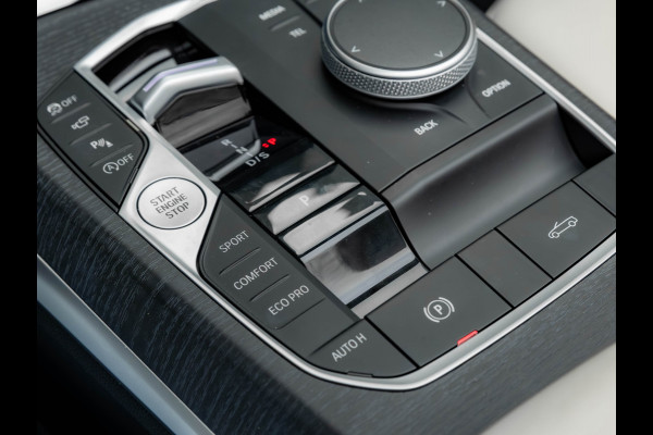 BMW 4 Serie Cabrio M440i xDrive - Facelift - Individual Leder - Adaptive LED - Head-up