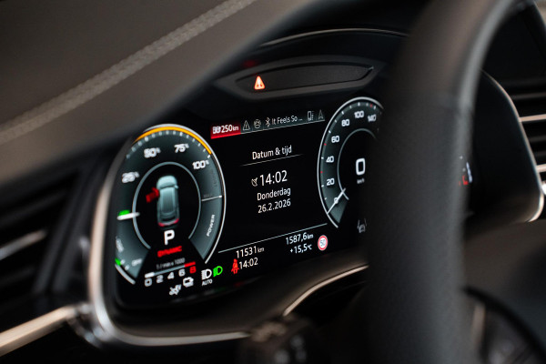 Audi Q8 60 TFSI e quattro Pro Line S Competition *Bang & Olufsen / AWD-Besturing / Stoelventilatie + Massage / Panorama / Soft-Close / HUD / Memory*