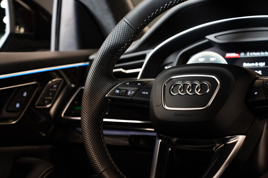 Audi Q8 60 TFSI e quattro Pro Line S Competition *Bang & Olufsen / AWD-Besturing / Stoelventilatie + Massage / Panorama / Soft-Close / HUD / Memory*