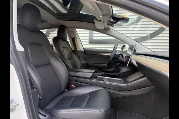 Tesla Model 3 Long Range AWD 75 kWh SoH 88,5%|Navi|Pano|Camera|Clima|Cruise|NL-Auto|N.A.P|APK tot 12-2026