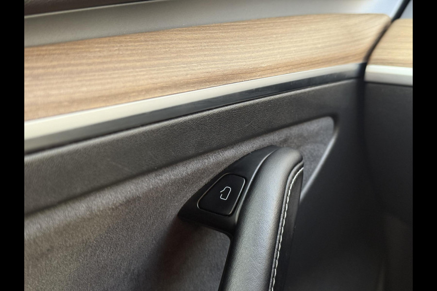 Tesla Model 3 Long Range AWD 75 kWh SoH 88,5%|Navi|Pano|Camera|Clima|Cruise|NL-Auto|N.A.P|APK tot 12-2026