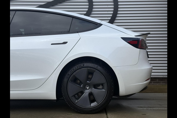 Tesla Model 3 Long Range AWD 75 kWh SoH 88,5%|Navi|Pano|Camera|Clima|Cruise|NL-Auto|N.A.P|APK tot 12-2026