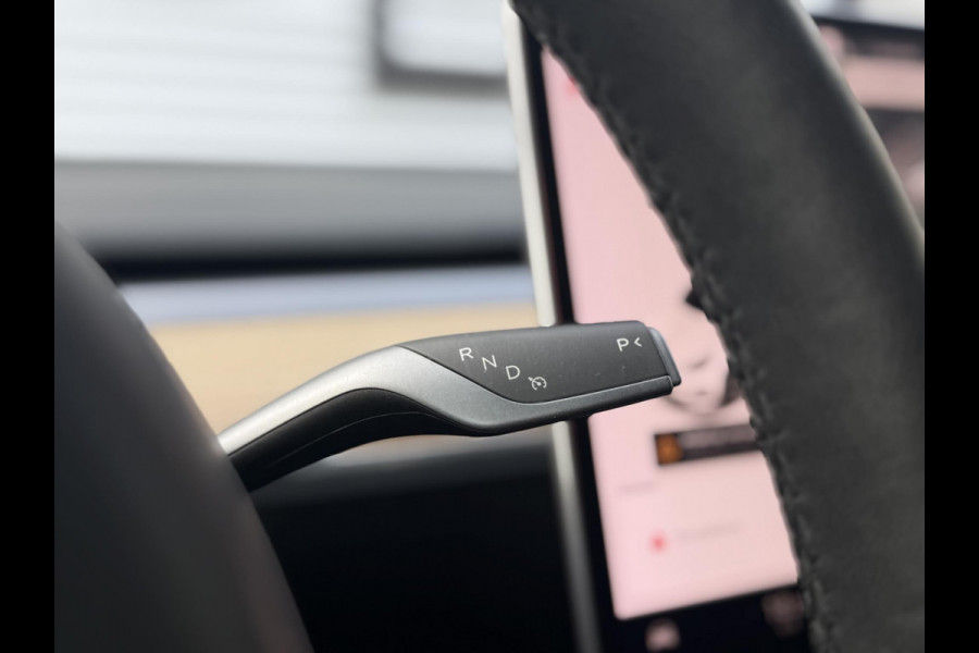 Tesla Model 3 Long Range AWD 75 kWh SoH 88,5%|Navi|Pano|Camera|Clima|Cruise|NL-Auto|N.A.P|APK tot 12-2026