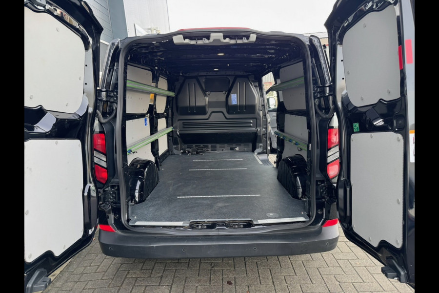 Ford Transit Custom 320 2.0 TDCI L2H1 Trend 136pk | Navi | Carplay | BLIS | Camera | ACC | Betonplex | Winterpack | GARANTIE 2028