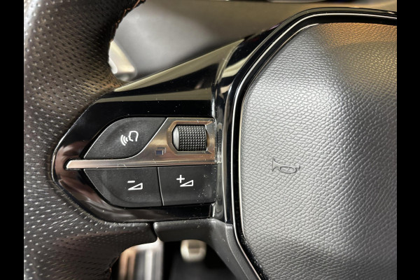 Peugeot 3008 1.2 PureTech GT Panoramadak | Navigatie | Trekhaak | Achteruitrijcamera