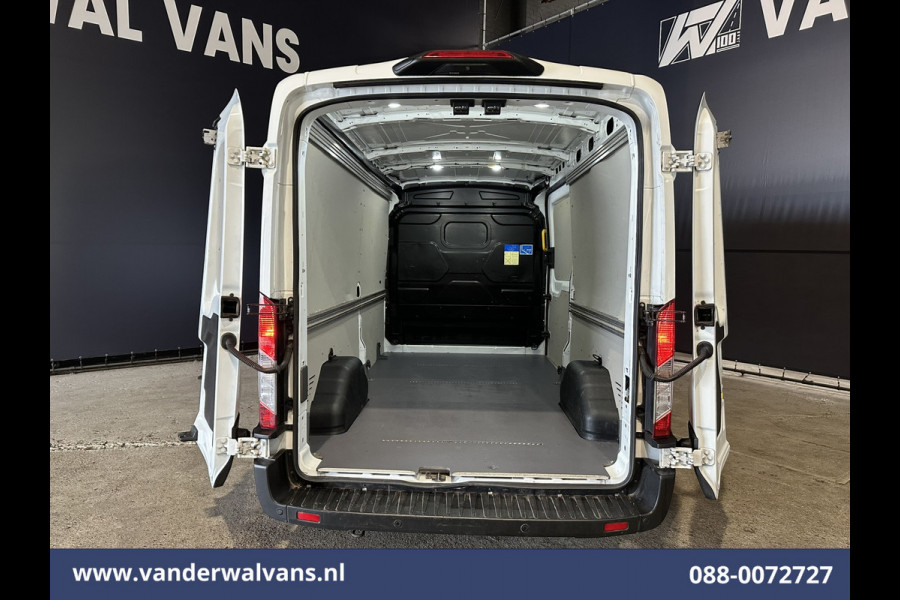 Ford Transit 2.0 TDCI 131pk L3H2 Euro6 *Rijklaar Direct Rijden* Airco | Camera | Navigatie | Apple Carplay | LED | Cruisecontrol Parkeersensoren, Stoelverwarming, Verwarmde voorruit, Bijrijdersbank, 2500kg trekvermogen