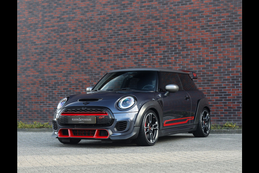 MINI Mini 2.0 John Cooper Works GP | 1/3000 - Eventuri - Remus - AST onderstel