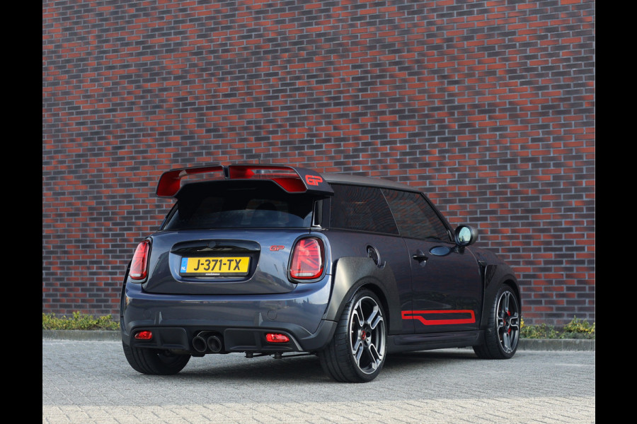 MINI Mini 2.0 John Cooper Works GP | 1/3000 - Eventuri - Remus - AST onderstel