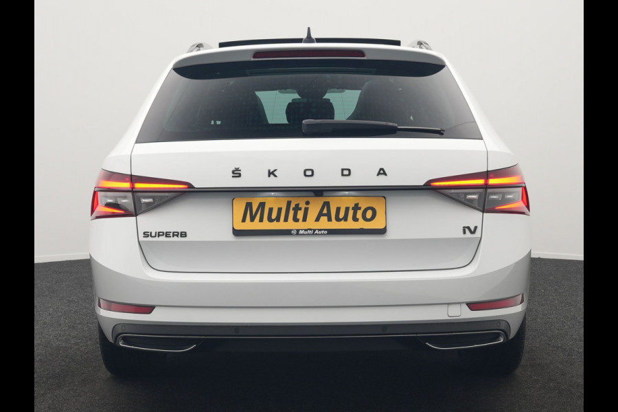 Škoda Superb Combi 1.4 TSI iV Sportline Business Plug In Hybrid 218pk PHEV | Panodak | Adaptive Cruise | Camera | Canton Audio | Alcantara Sportstoelen Memory & Verwarmd | Sfeerverlichting | Apple Carplay | Crystal LED | Stuur Verwarmd | Navigatie | DAB |