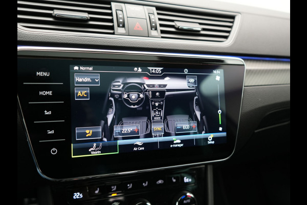 Škoda Superb Combi 1.4 TSI iV Sportline Business Plug In Hybrid 218pk PHEV | Panodak | Adaptive Cruise | Camera | Canton Audio | Alcantara Sportstoelen Memory & Verwarmd | Sfeerverlichting | Apple Carplay | Crystal LED | Stuur Verwarmd | Navigatie | DAB |