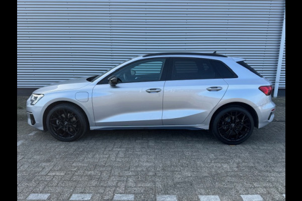 Audi A3 Sportback 40 TFSI e Advanced edition 205PK,Carplay,Virtual,Cruise,LED,Parkcontrol,Stoelverwarming