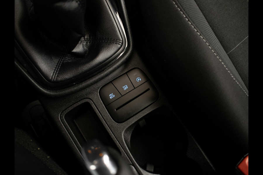 Ford Fiesta 1.1 Sport (APPLE CARPLAY,NAVI,LED,PDC,LANE ASSIST,DAB,BLUETOOTH,SPORTSTOELEN,LM VELGEN,NIEUWE APK,NETTE STAAT)
