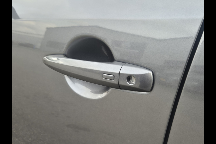 Nissan QASHQAI 1.3 MHEV Tekna Plus Pano 360 Camera Massage stoelen Leder Carplay Auto Is Bom Vollll