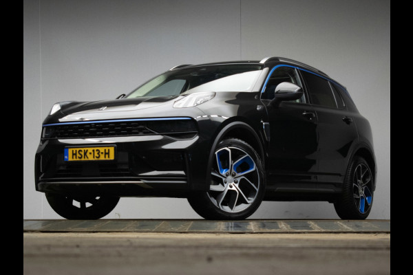Lynk & Co 01 1.5 Sport (PANORAMADAK,APPLE CARPLAY,NAVI,CAMERA,360 VIEW,PDC,STOELVERWARMING,LED,GETINT,SPORTSTOELEN,LM VELGEN)