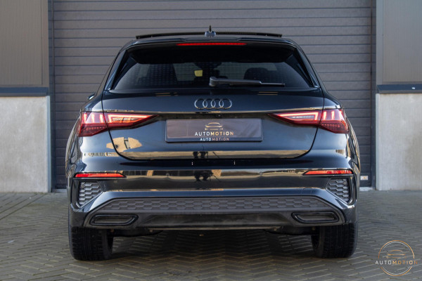 Audi A3 Sportback 45 TFSIe S S-line Panoramadak Camera Matrix Sfeer