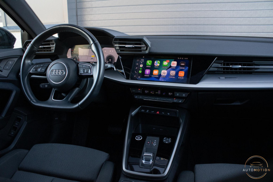 Audi A3 Sportback 45 TFSIe S S-line Panoramadak Camera Matrix Sfeer