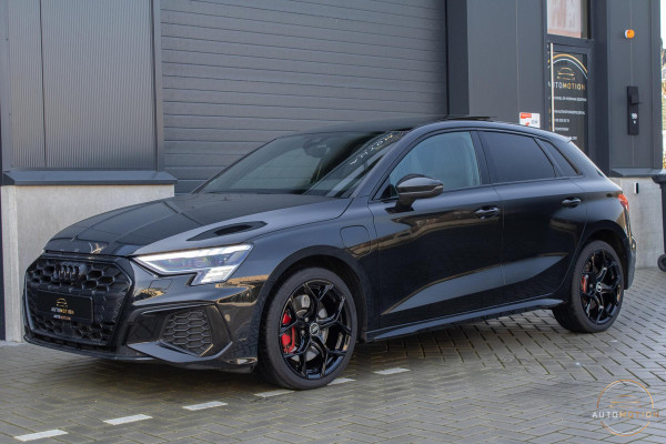 Audi A3 Sportback 45 TFSIe S S-line Panoramadak Camera Matrix Sfeer