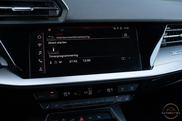 Audi A3 Sportback 45 TFSIe S S-line Panoramadak Camera Matrix Sfeer