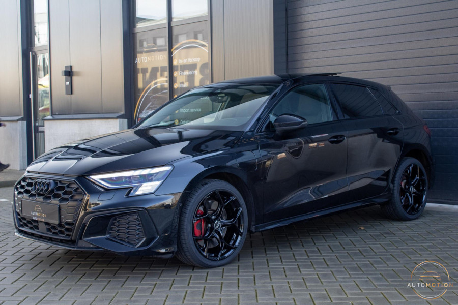 Audi A3 Sportback 45 TFSIe S S-line Panoramadak Camera Matrix Sfeer