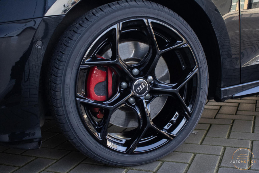 Audi A3 Sportback 45 TFSIe S S-line Panoramadak Camera Matrix Sfeer