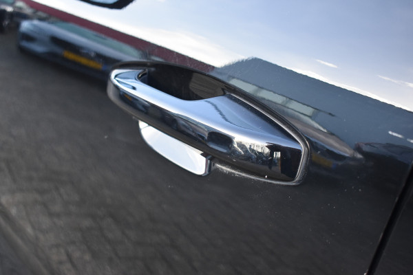 Volvo XC40 Recharge AWD 408PK R-Design | Carplay | 20'' LMV | Trekhaak | ACC | Elektr. Achterklep | Blis | Keyless