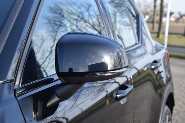 Volvo XC40 Recharge AWD 408PK R-Design | Carplay | 20'' LMV | Trekhaak | ACC | Elektr. Achterklep | Blis | Keyless