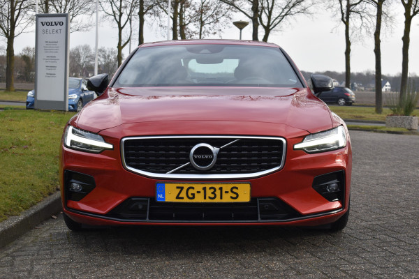 Volvo S60 T5 251PK Autmaat Intro Edition | Carplay | Leder | ACC | PDC V/A | Keyless | Blis | Camera Achter