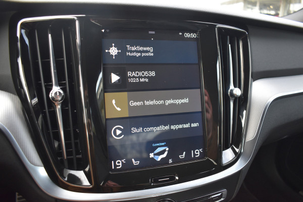 Volvo S60 T5 251PK Autmaat Intro Edition | Carplay | Leder | ACC | PDC V/A | Keyless | Blis | Camera Achter